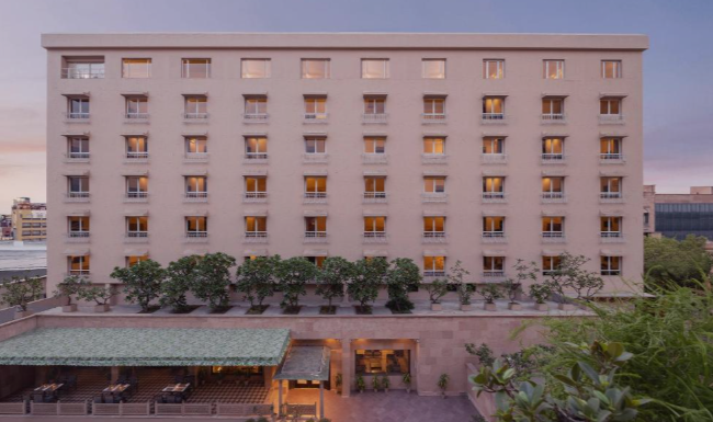 V SAROVAR PORTICO MI ROAD JAIPUR