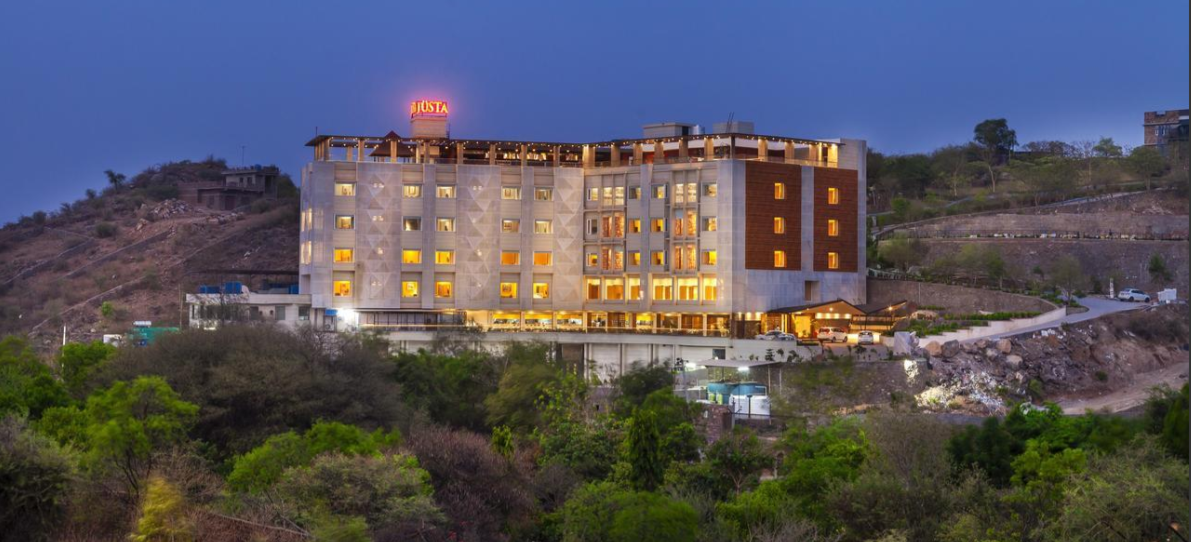 Justa Luxe Sajjangarh Resort & Spa, Udaipur
